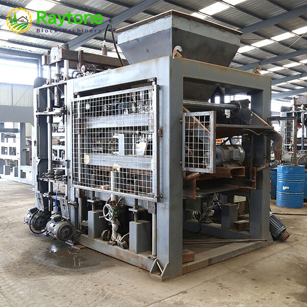 QT8-15 Automatic Hydraulic Concrete Block Making Machine8