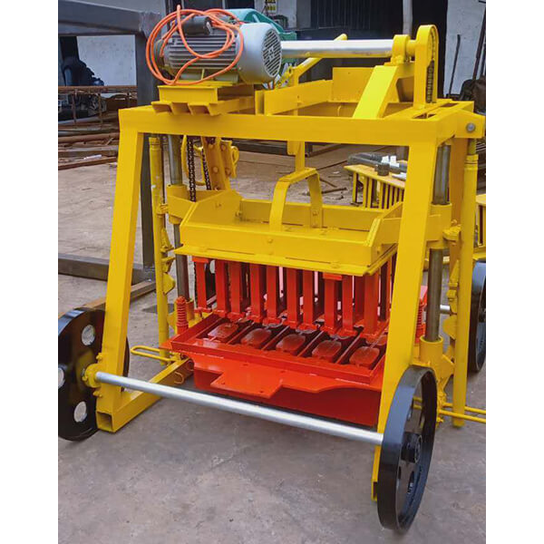 QTM4-45 Small Mobile Block Machine7